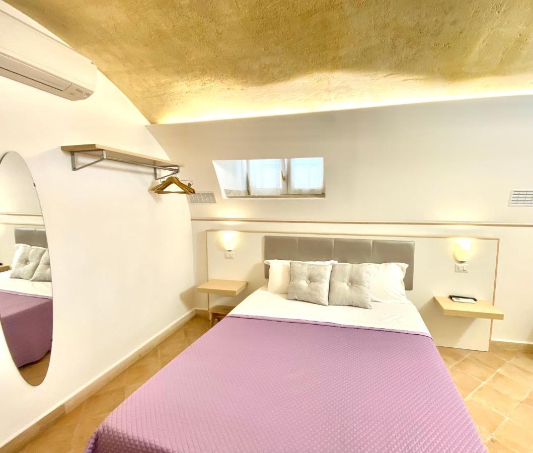 Il Sorriso Dei Sassi Rooms Matera Exterior photo