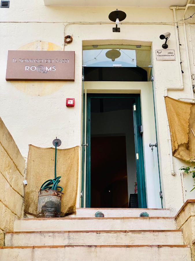 Il Sorriso Dei Sassi Rooms Matera Exterior photo
