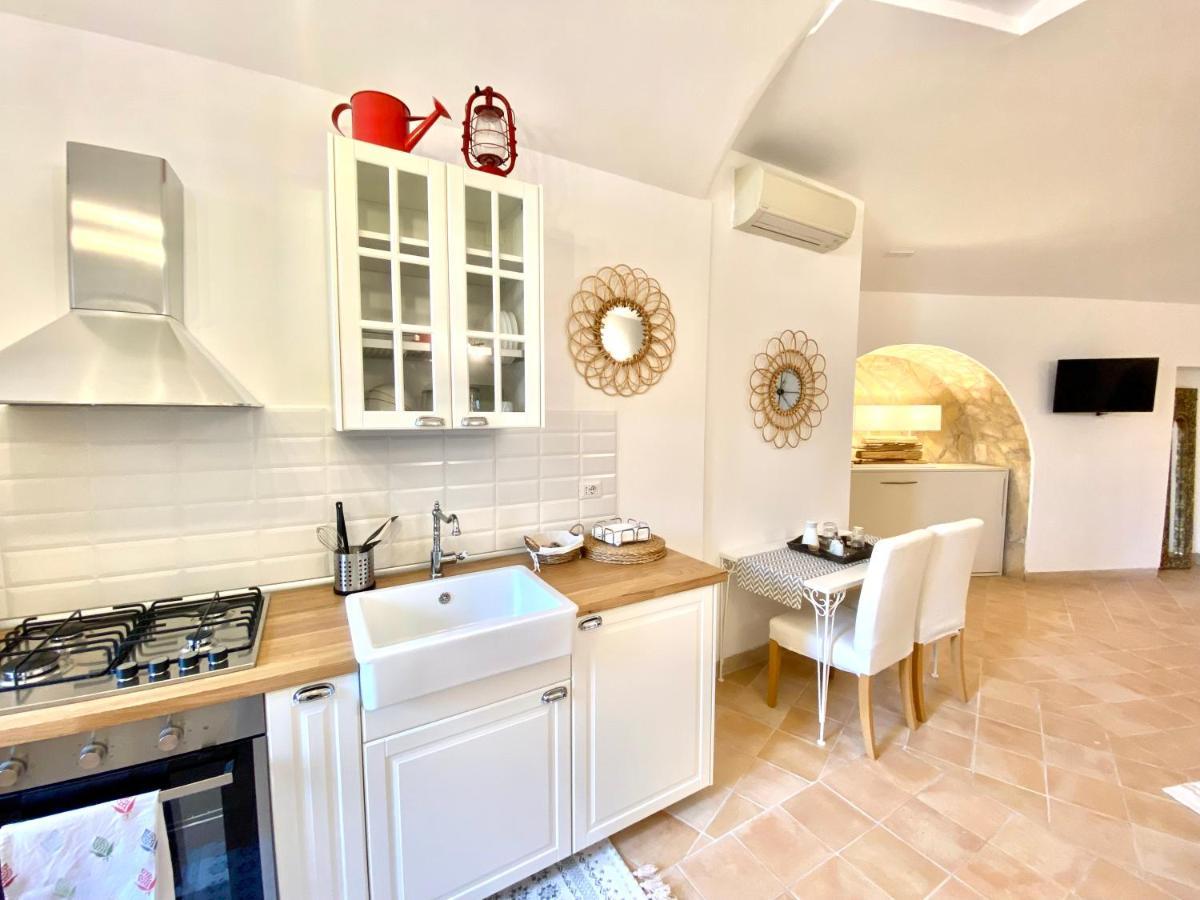 Il Sorriso Dei Sassi Rooms Matera Exterior photo