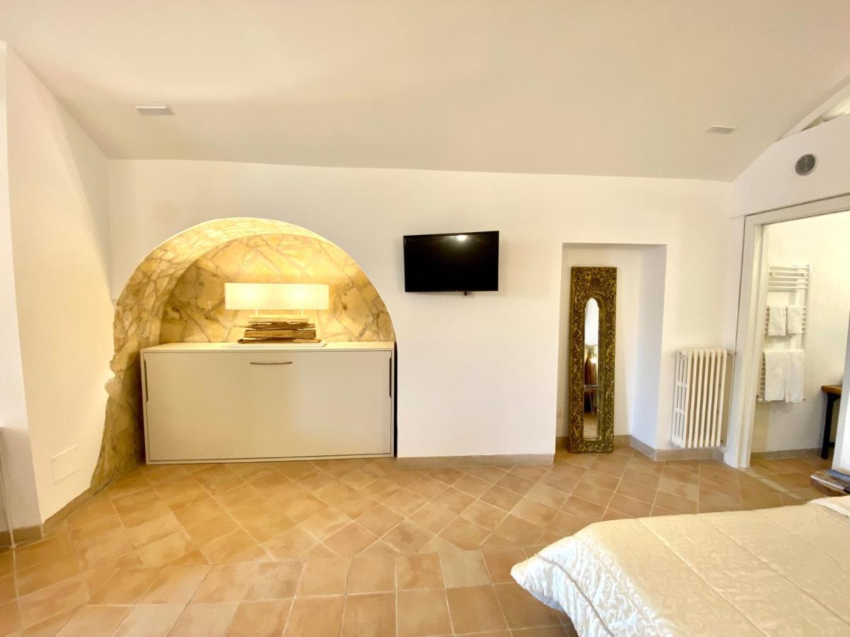 Il Sorriso Dei Sassi Rooms Matera Exterior photo